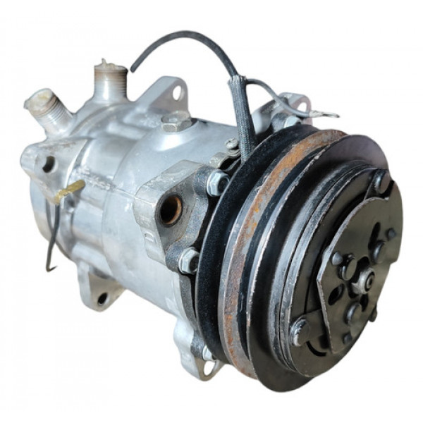 Compressor Ar Condicionado Caminhão Ford 815  E1221